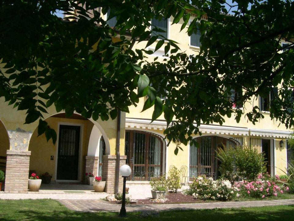 Ca L'Oasi Bed & Breakfast San Dona di Piave Ngoại thất bức ảnh